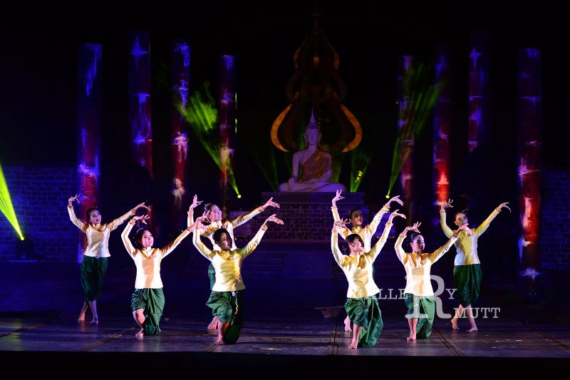 20151125-Loy Kratong_16.JPG